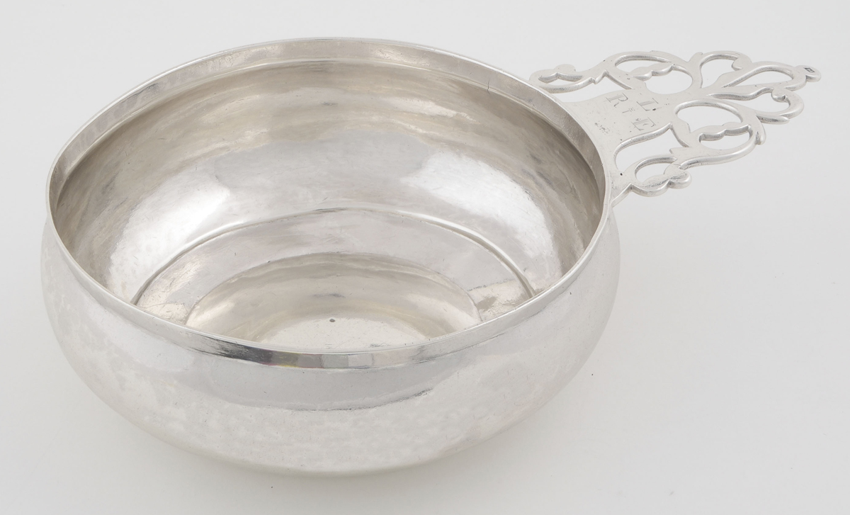 1955.0586 Silver Porringer