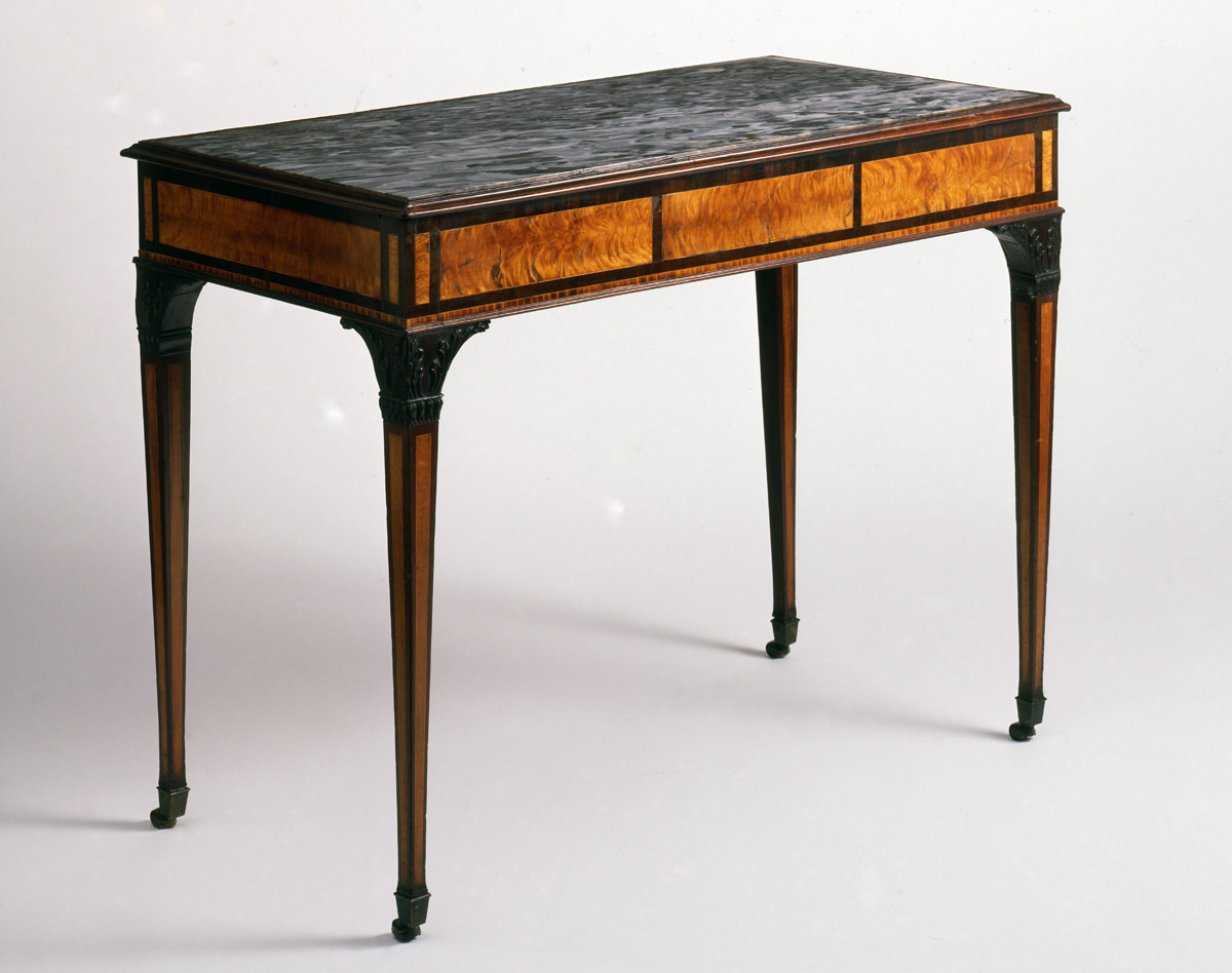 1957.0689 Table, Pier table