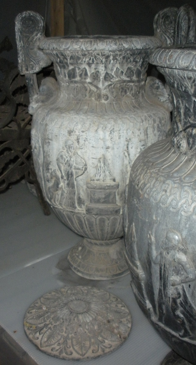 Urn