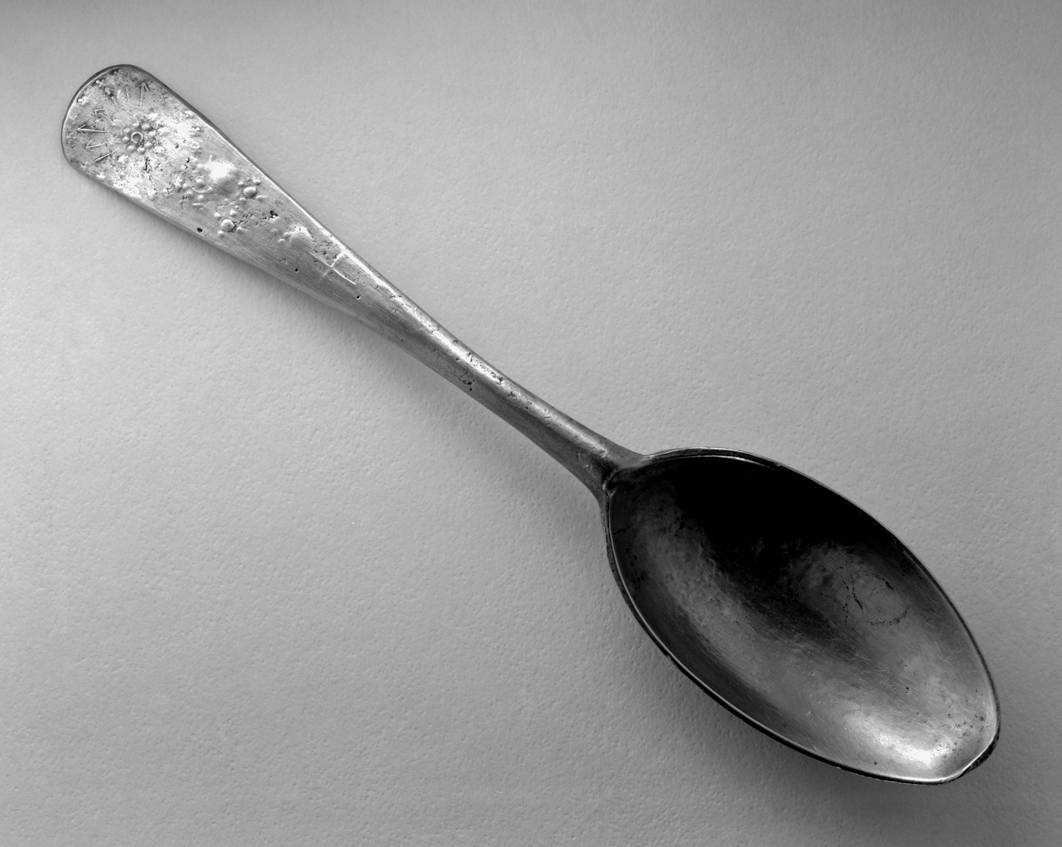 1953.0090 Pewter spoon