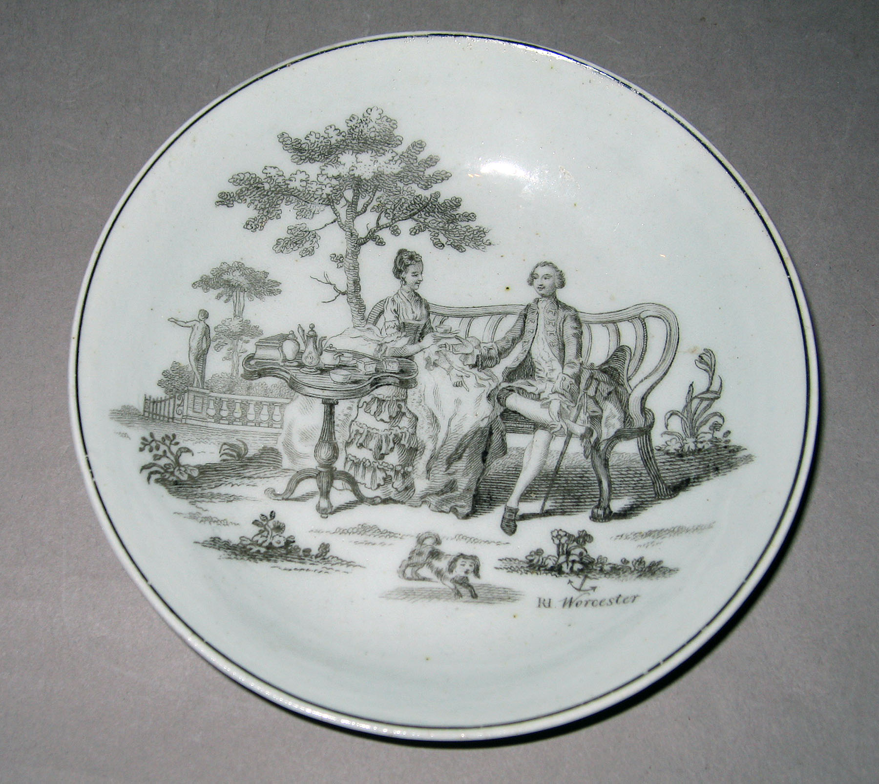 1958.0712 Worcester soft-paste porcelain saucer