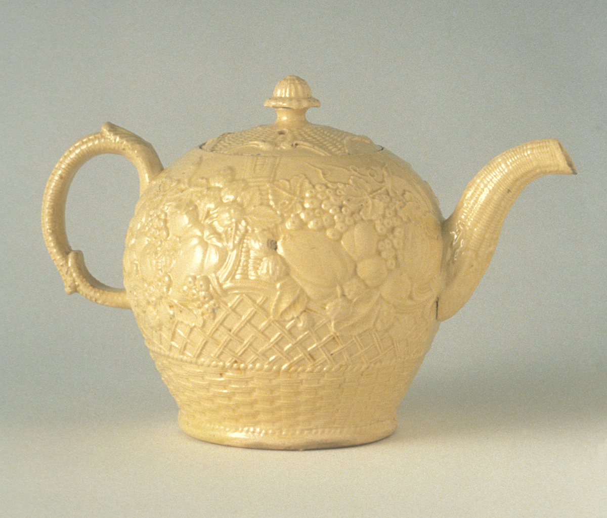 1978.0078 A, B Teapot