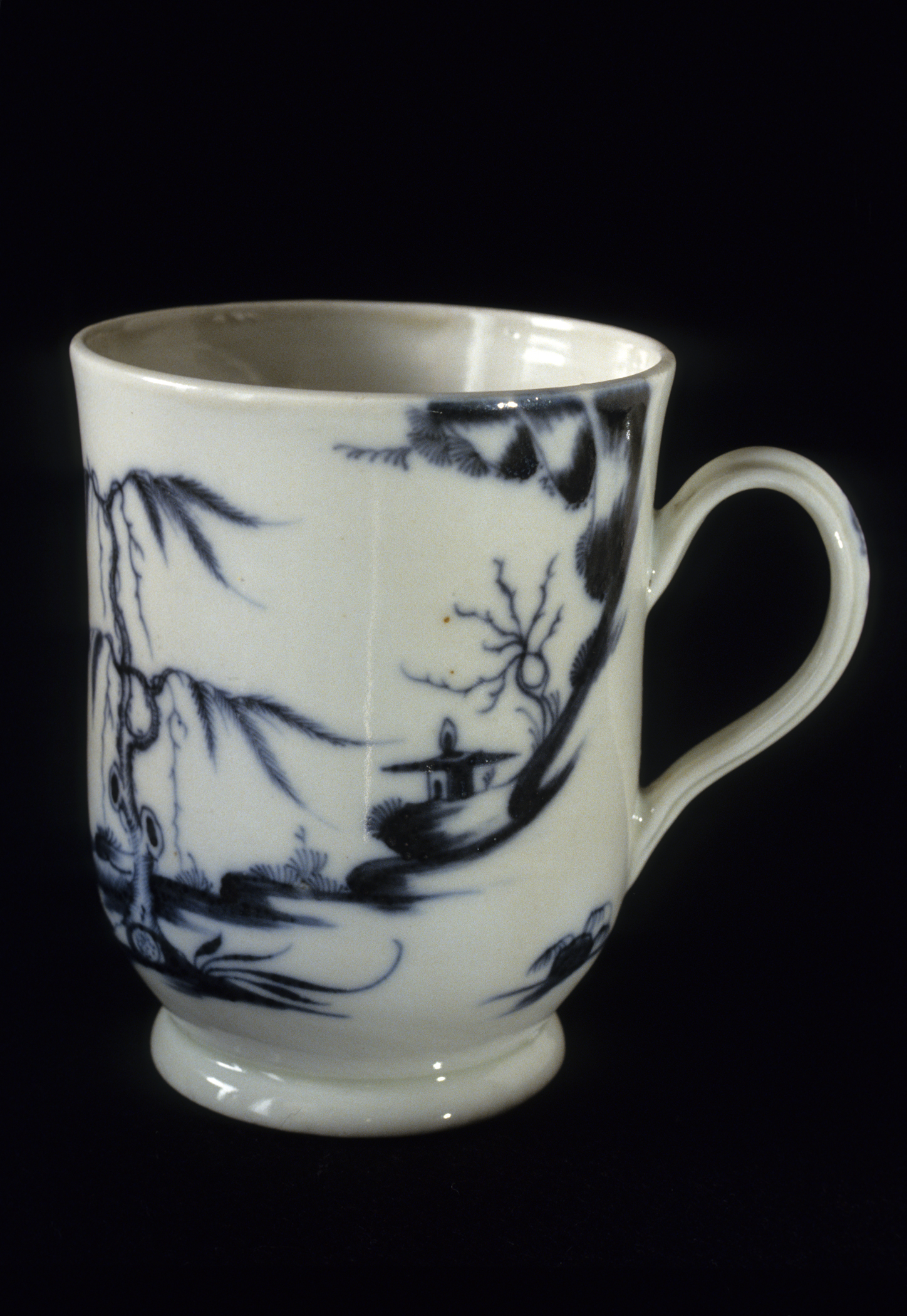 1977.0090 Mug