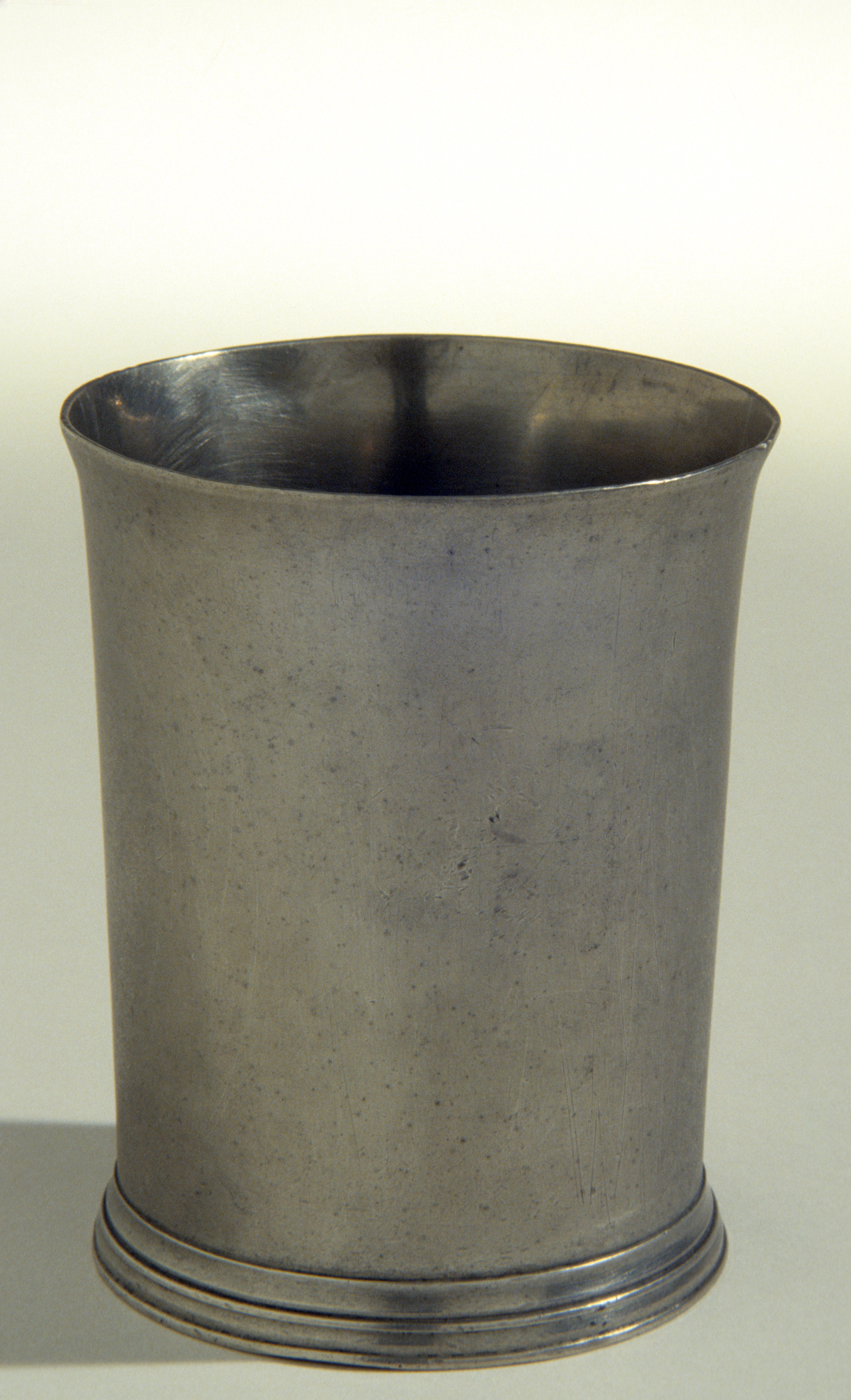 1963.0533 Pewter beaker