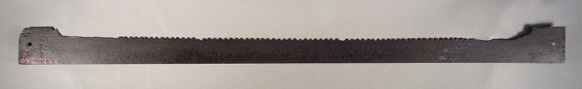 1957.0026.247 Saw blade, side 1