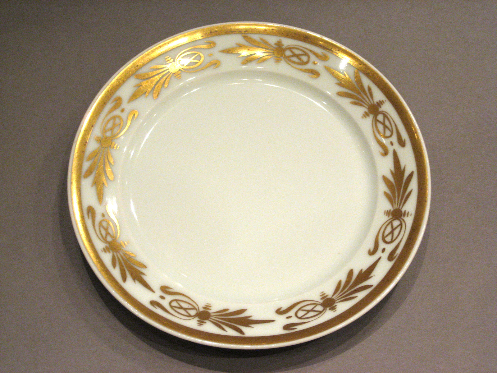 1957.0009.020 Plate