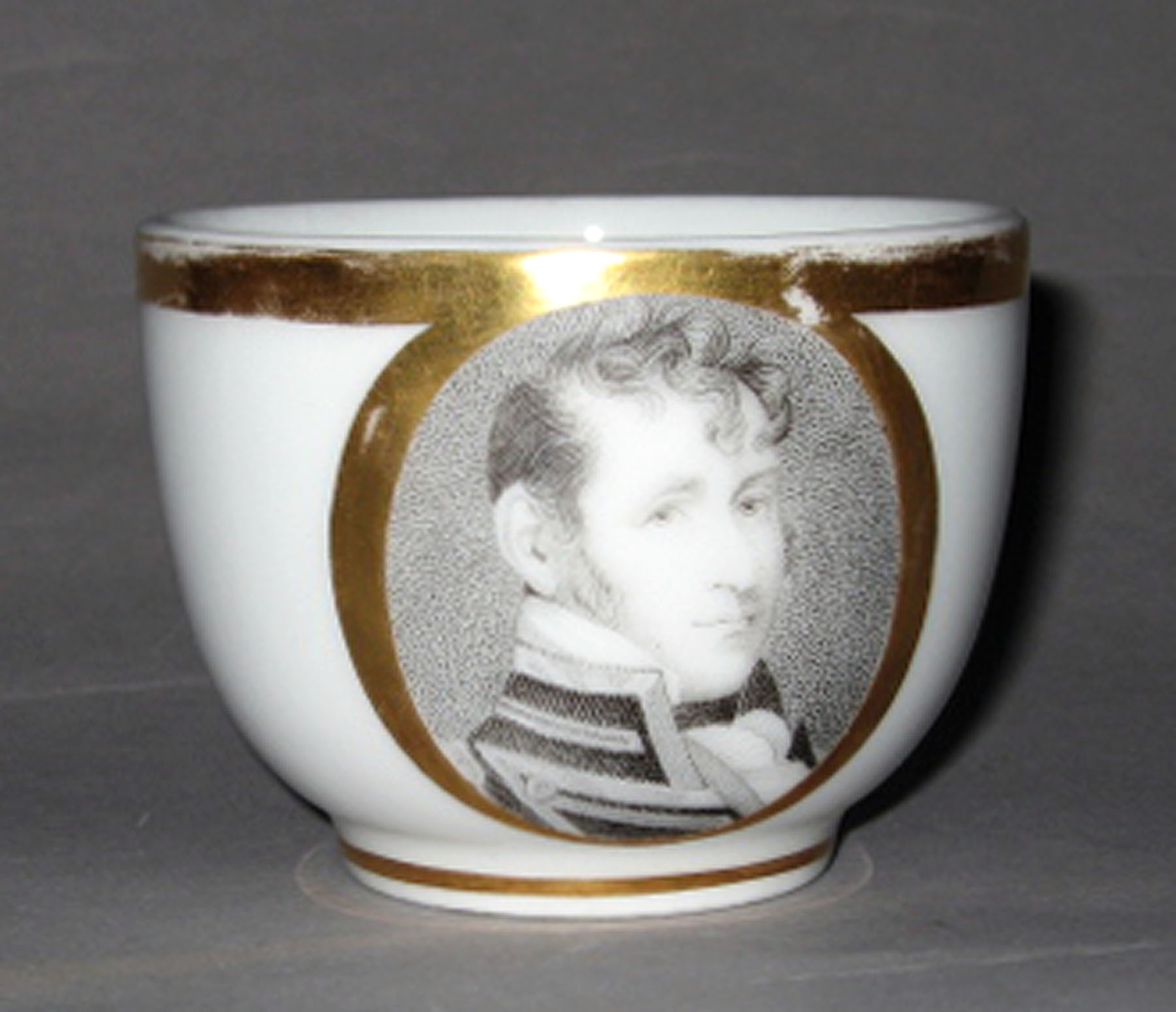 1956.0017.011 Porcelain teacup