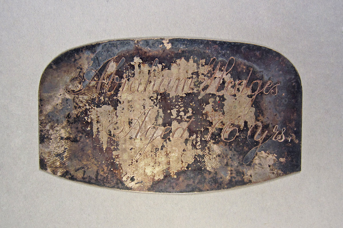 Metals - Coffin plate