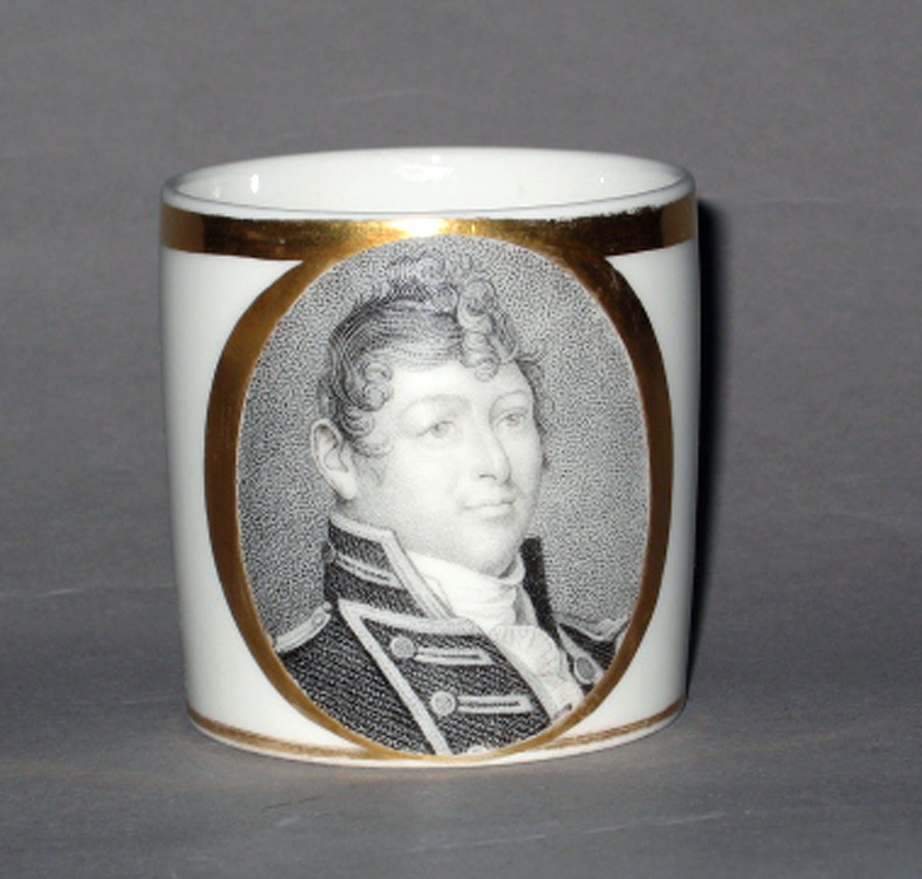 1958.1602 Porcelain coffee cup