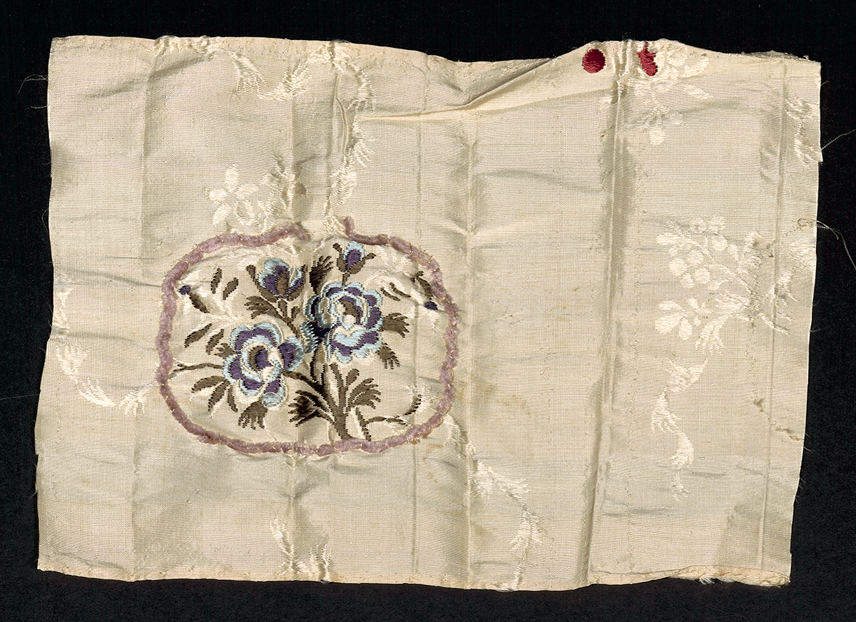 Textiles - Textile fragment, embroidered