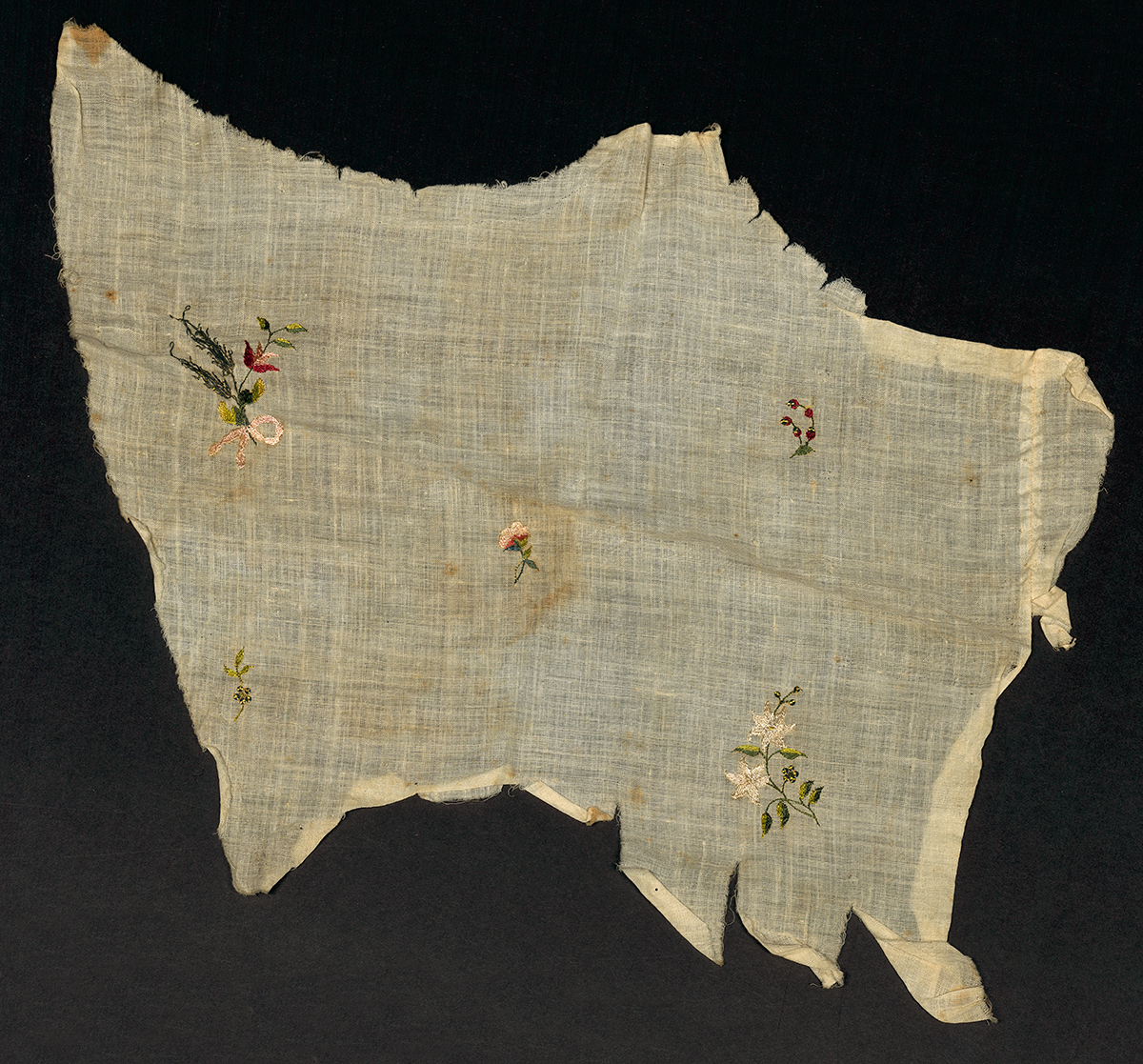 Textiles (Clothing) - Textile fragment, embroidered