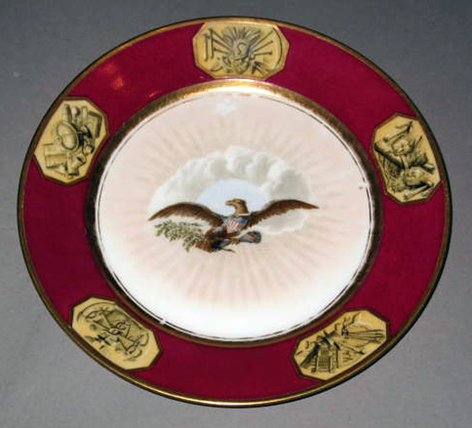 1958.1606.006 Porcelain plate