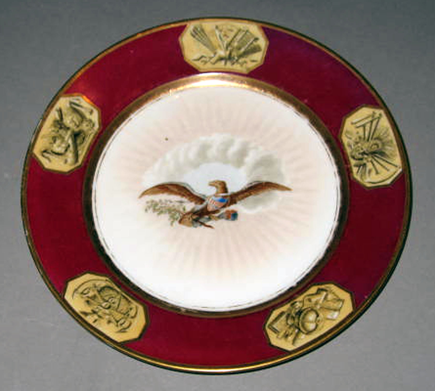 1958.1606.025 Porcelain plate