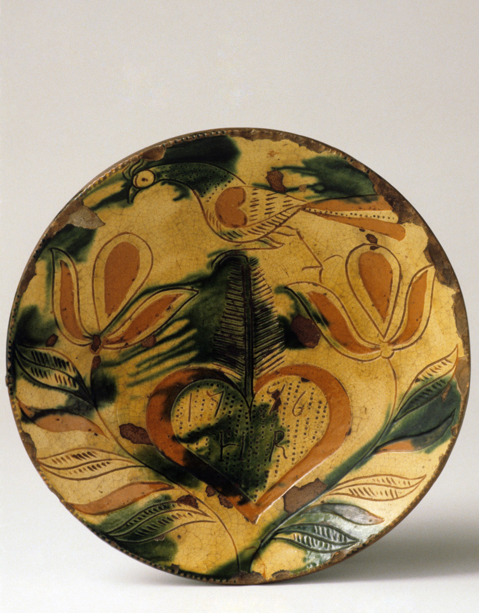 1955.0109.004 PA sgraffito slipware dish