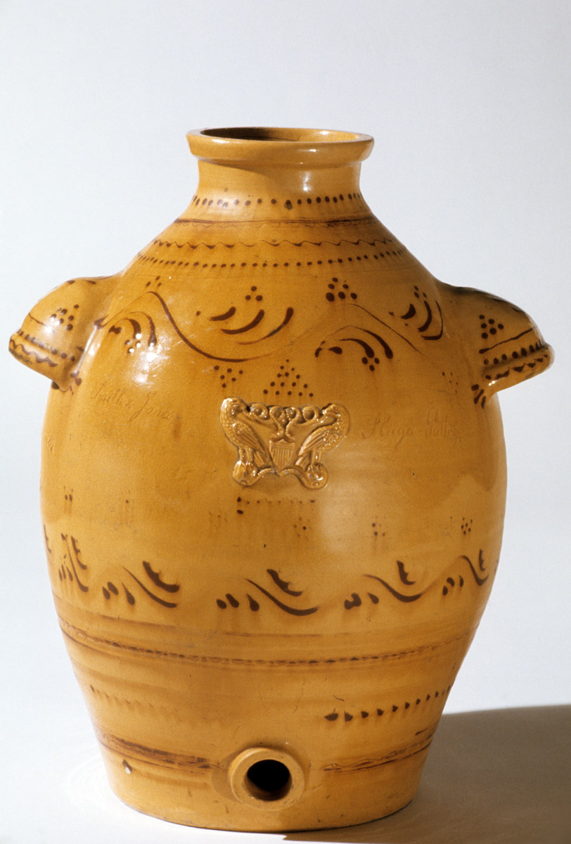 1959.2188 Slipware cistern