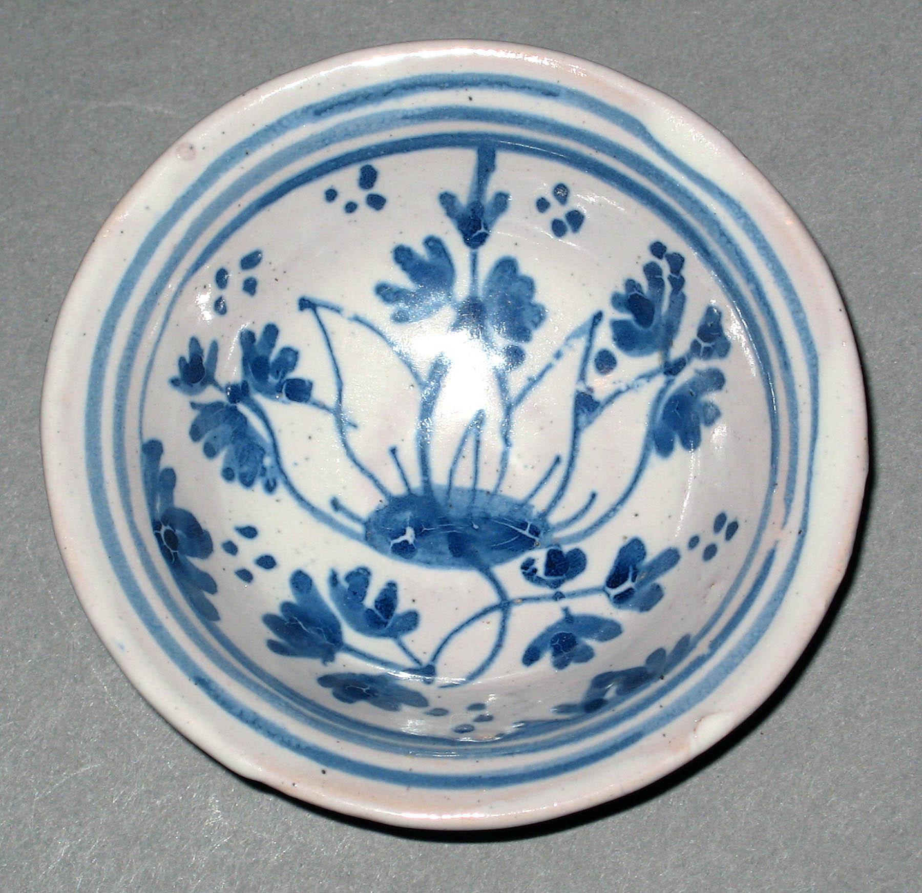 1958.1537 Earthenware dish