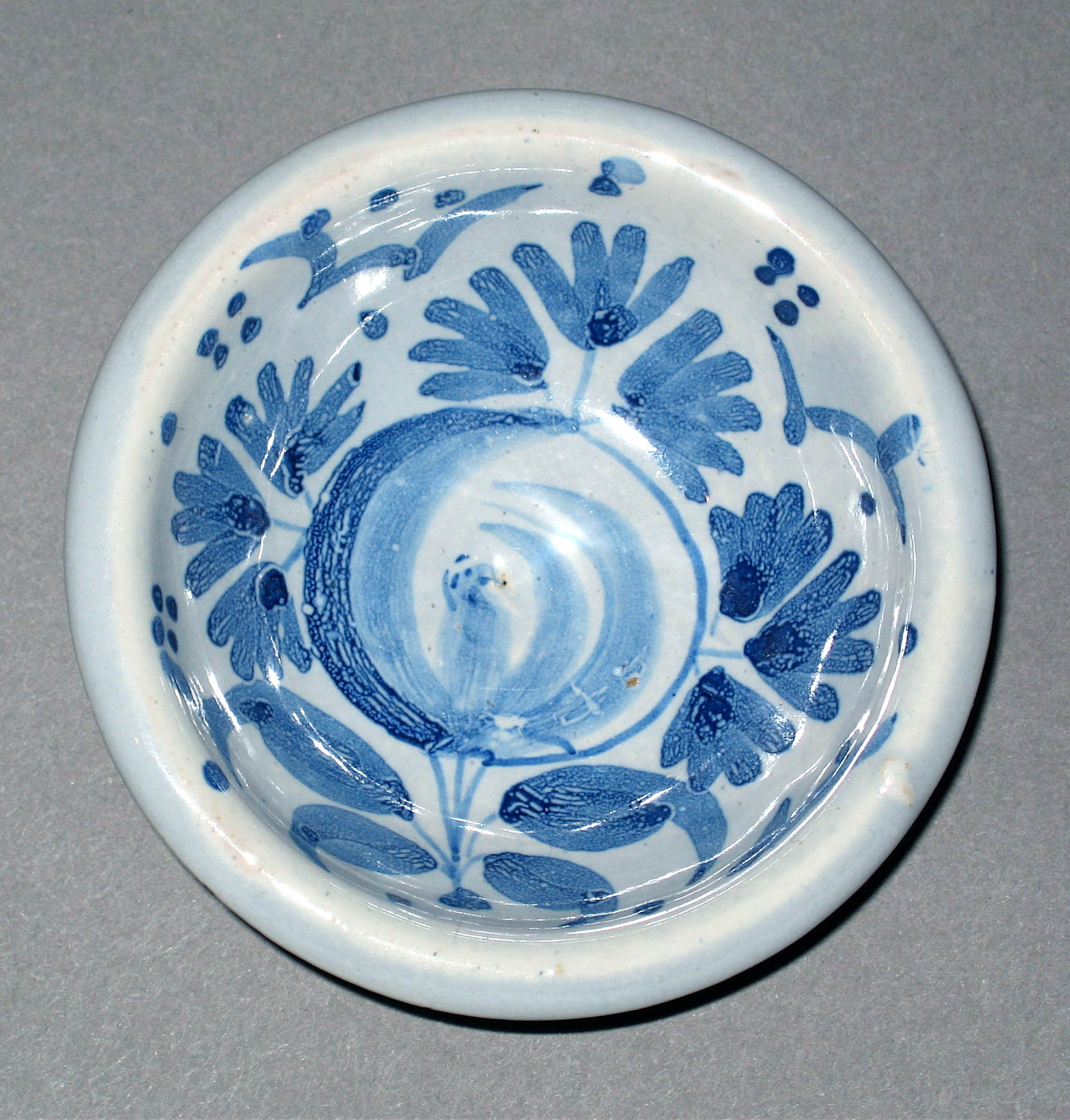 1958.1536 Earthenware dish