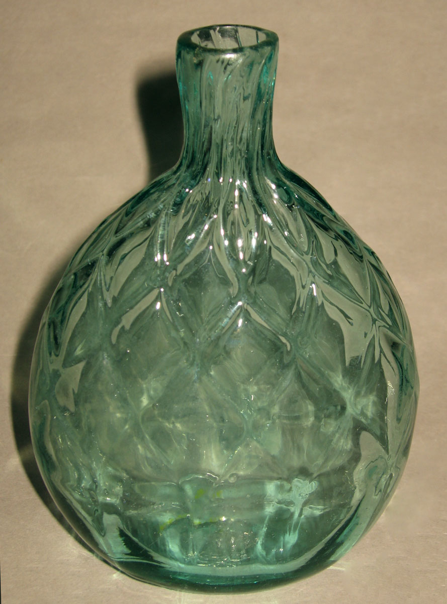 1973.0450.001 Glass Flask