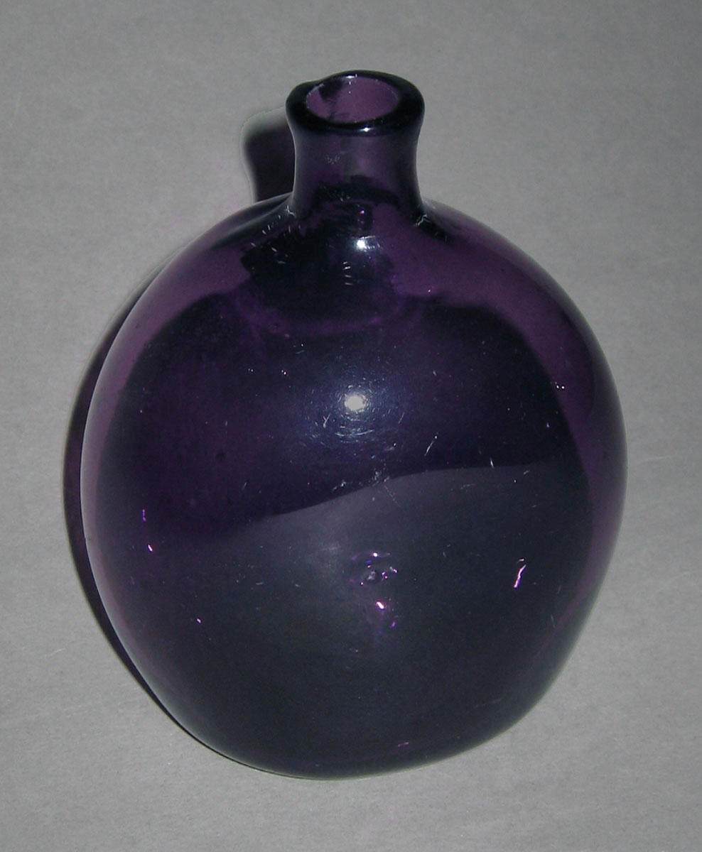1959.3080 Glass Flask