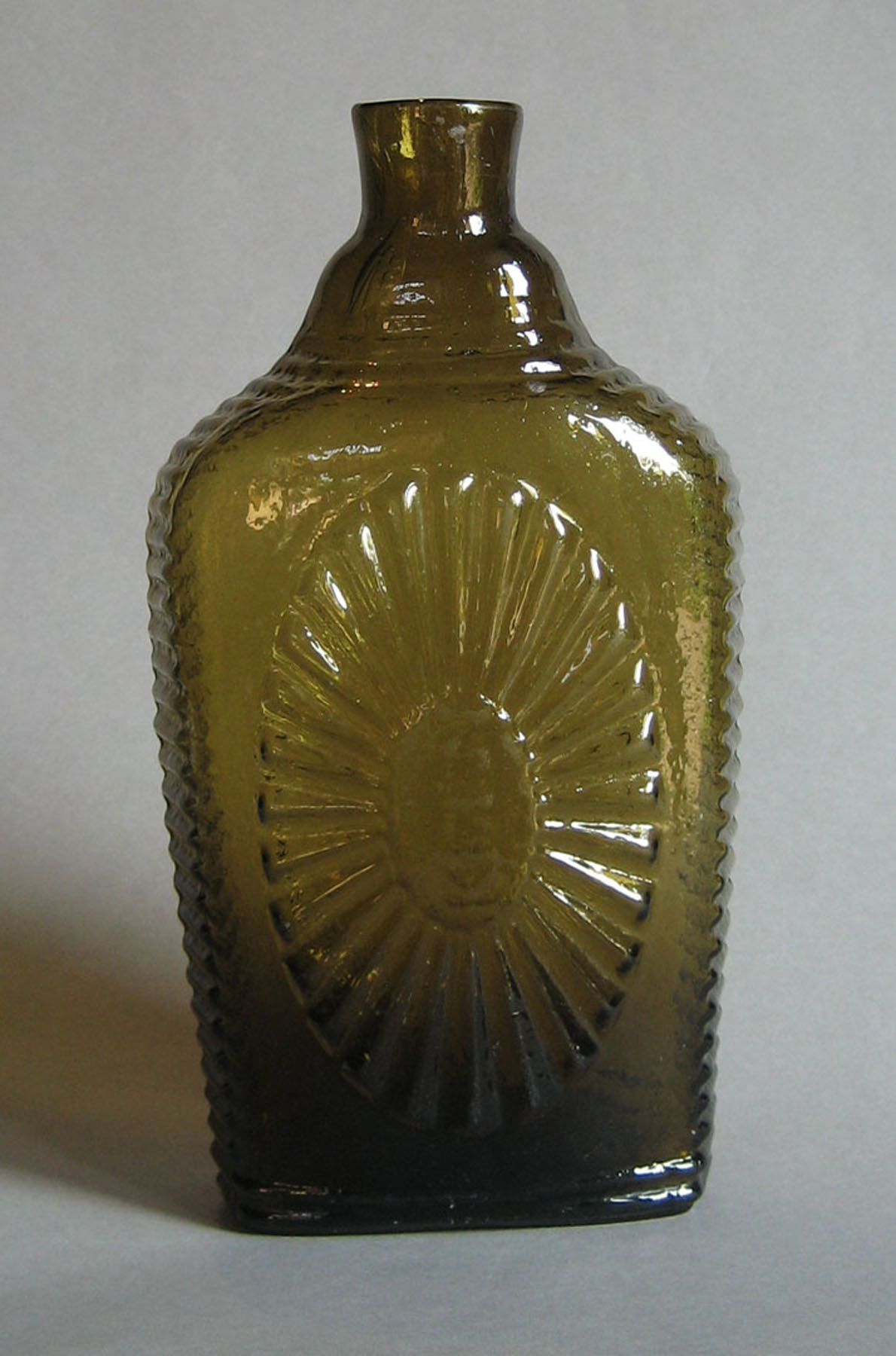 1973.0423.005 Glass Flask