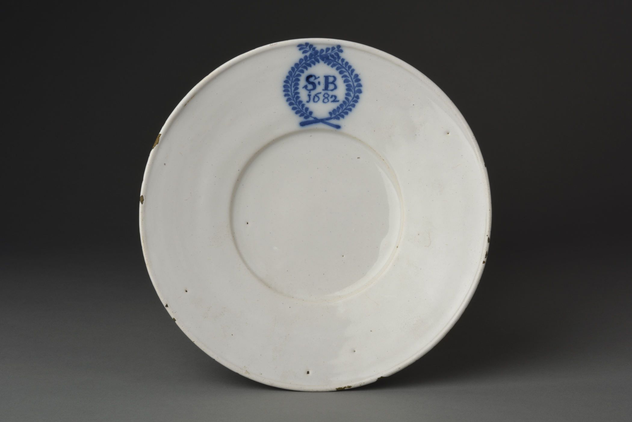 2016.0034.017 Plate, view 1