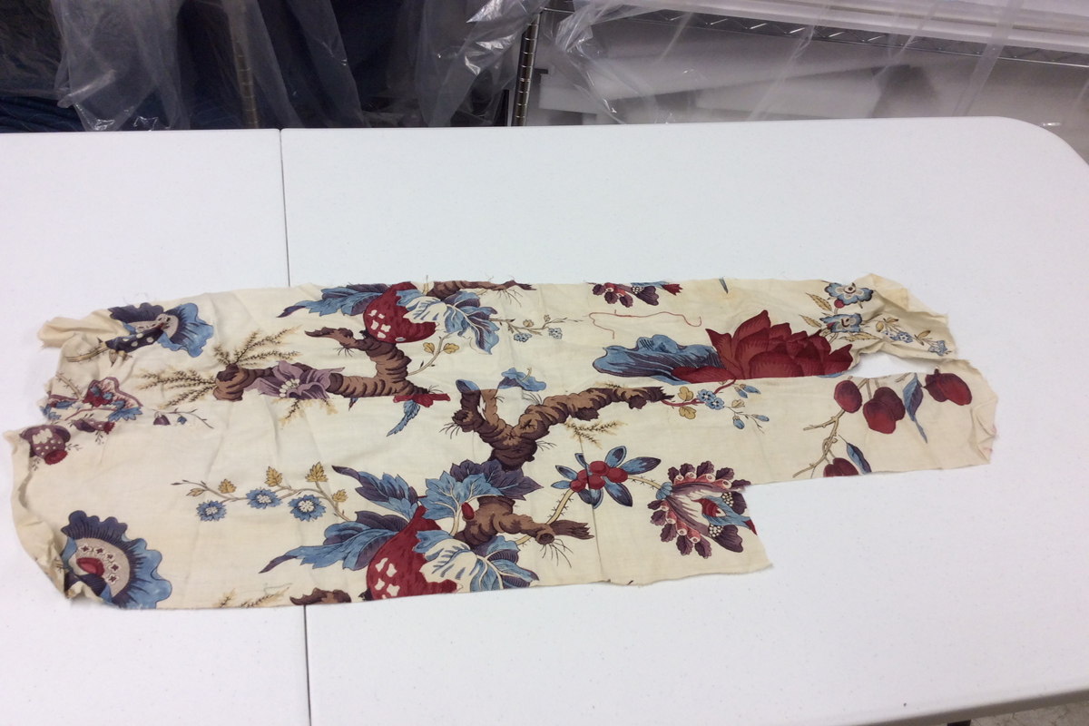Textiles - Textile fragment, printed
