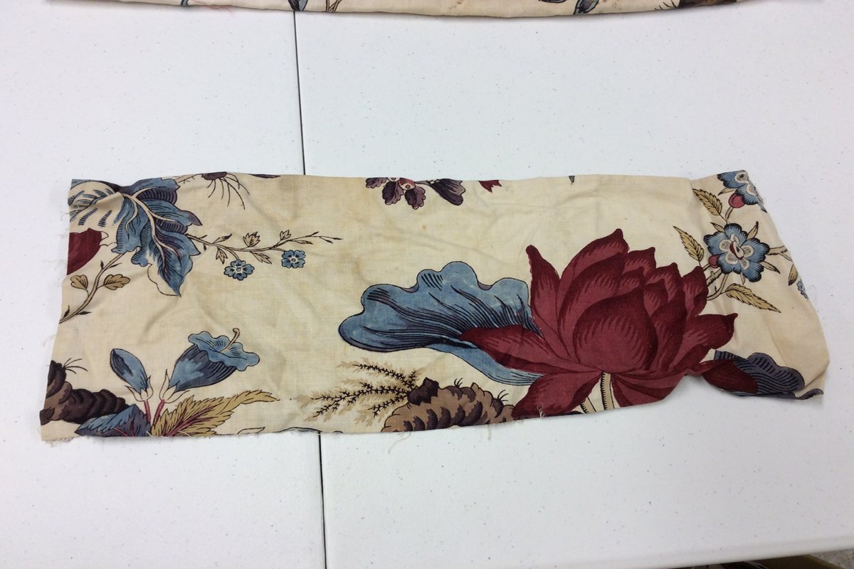 Textiles - Textile fragment, printed