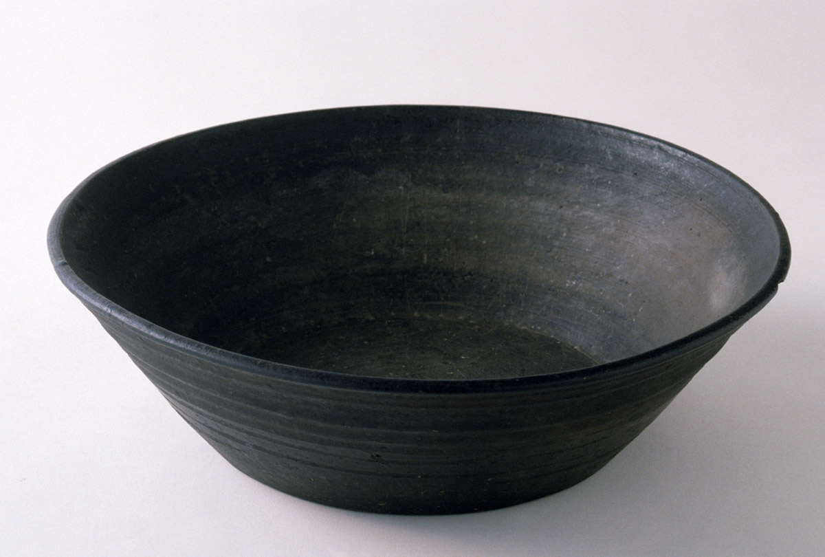 1960.0312 Bowl