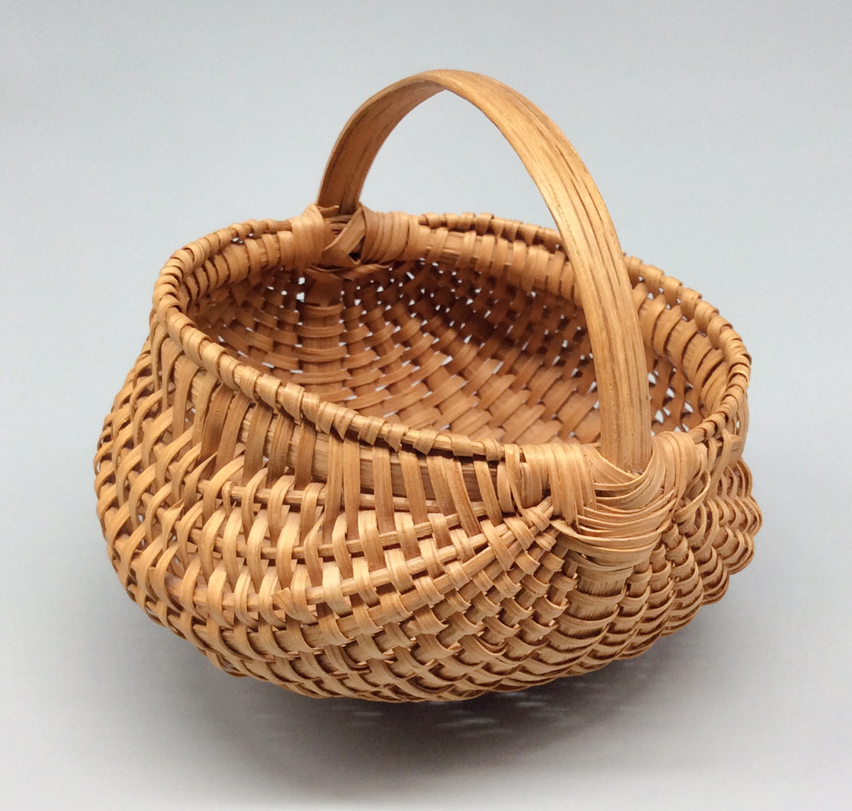 1955.0136.088 Basket, view 1