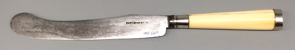 1965.0066.017 Knife, view 1