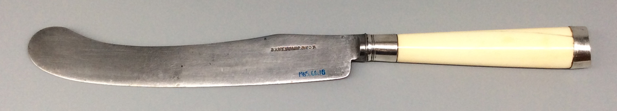 1965.0066.018 Knife, view 1