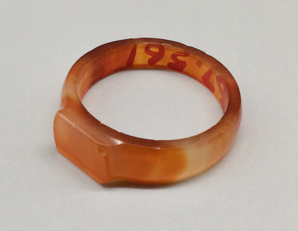 1967.0561 Ring, view 1