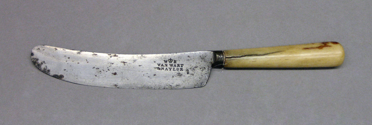 1966.1229 Knife