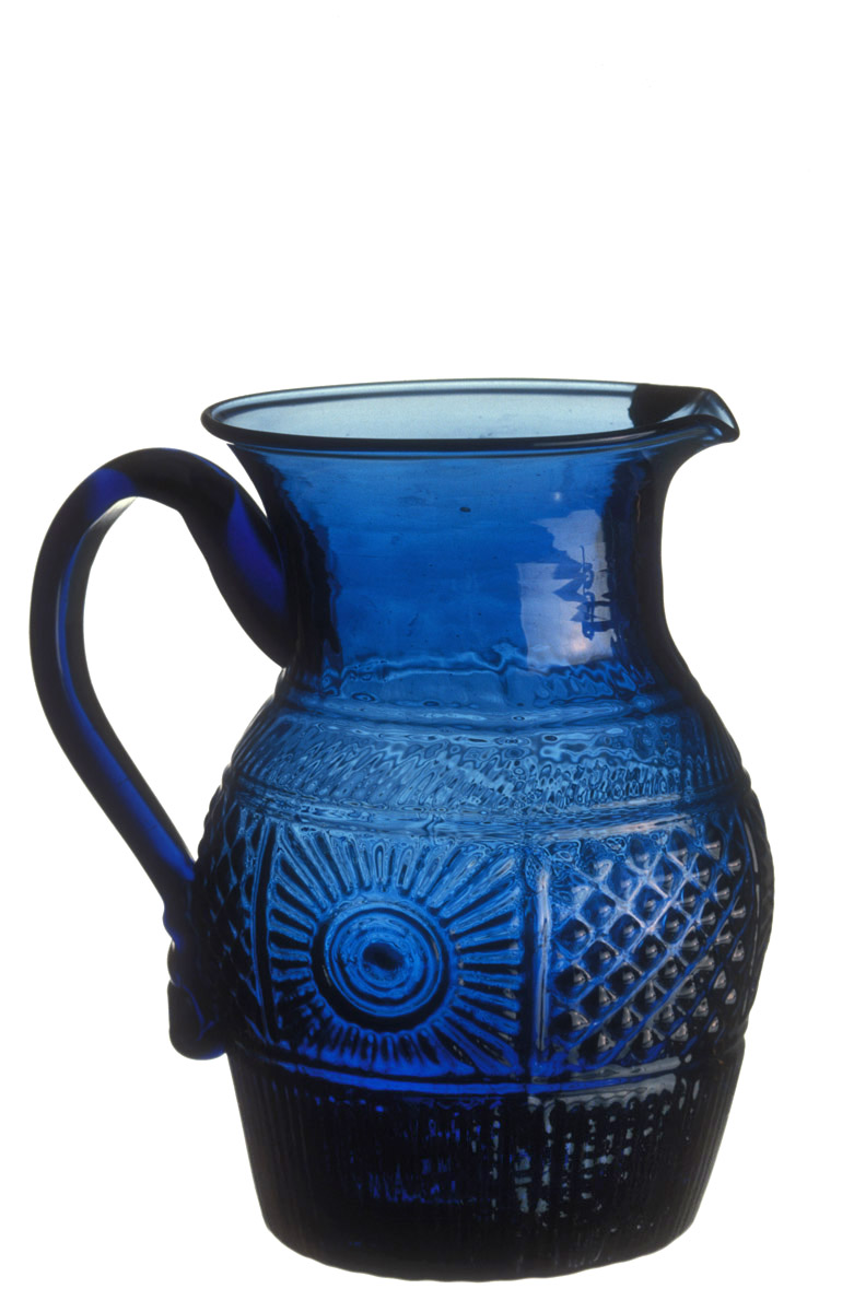 1959.3280 Glass jug