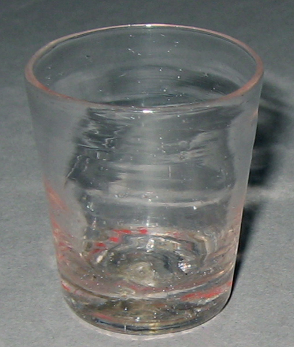 1955.0136.133 Miniature glass tumbler