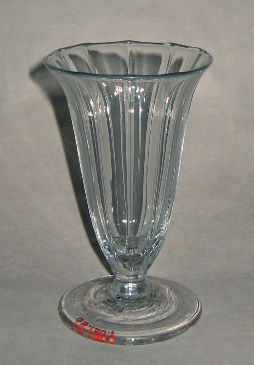 1968.0130.001 Glass jelly glass