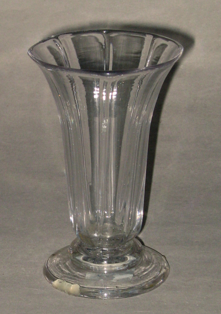1960.0187 Glass jelly glass