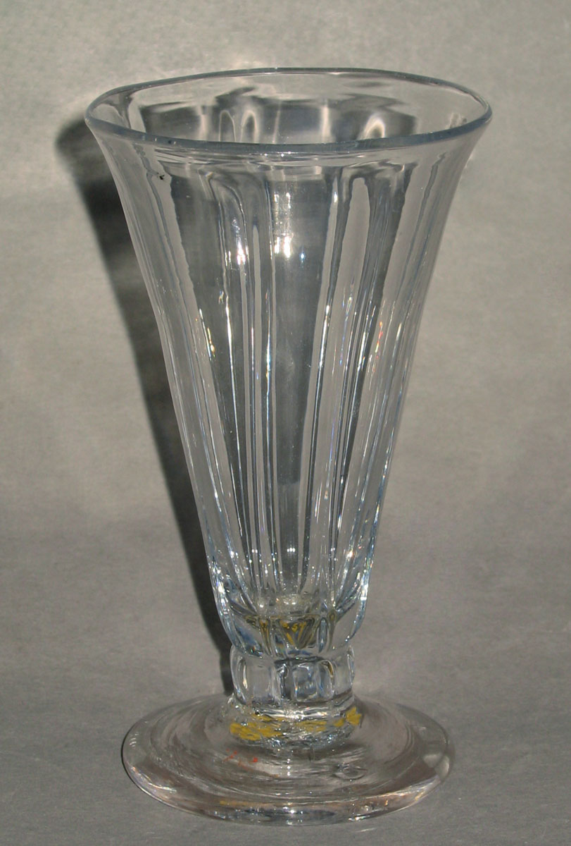 1985.0054 O Glass jelly glass
