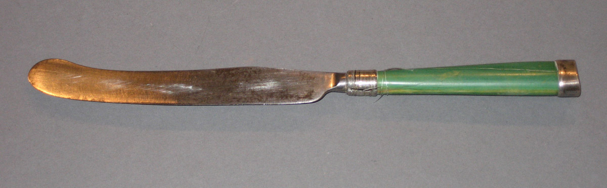 1954.0079.030 Knife