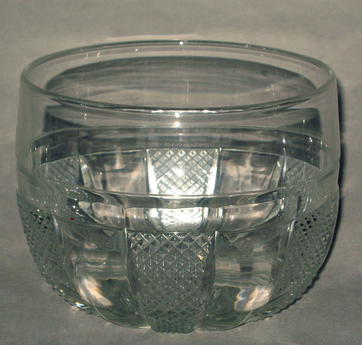 1955.0145.003 Glass bowl