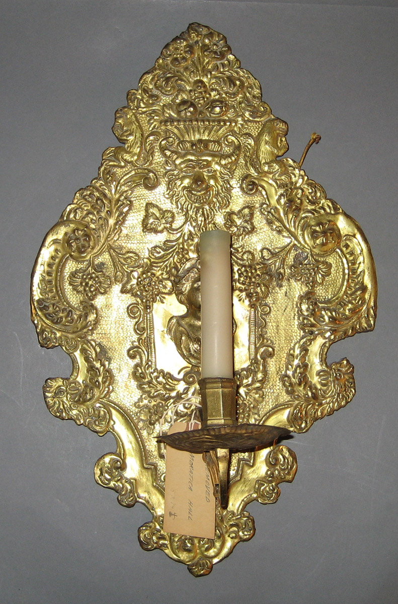 1953.0094.004 Sconce