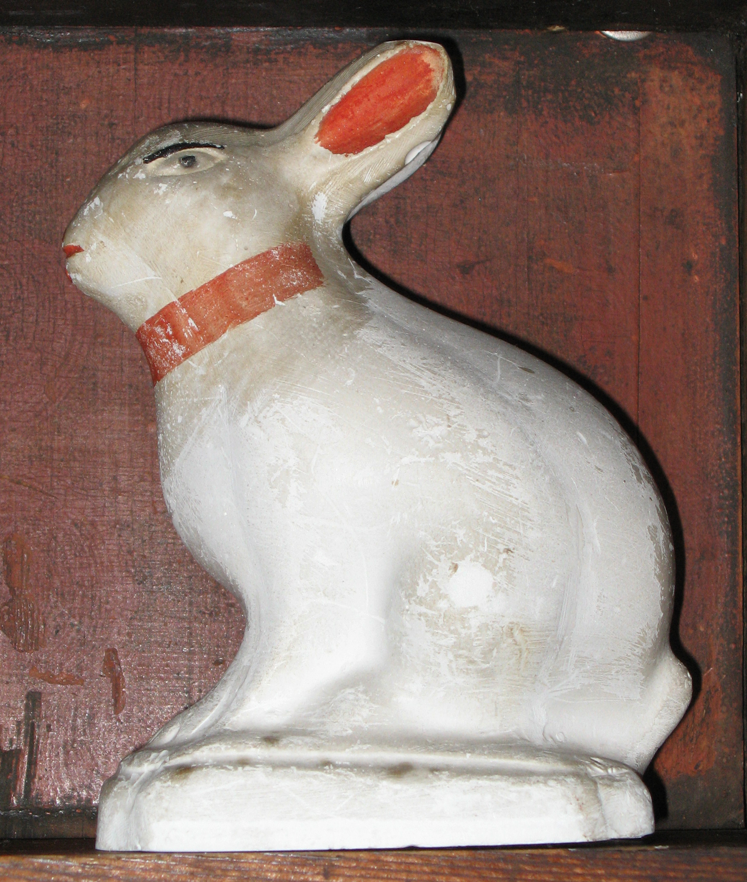 1964.1647 Chalkware rabbit
