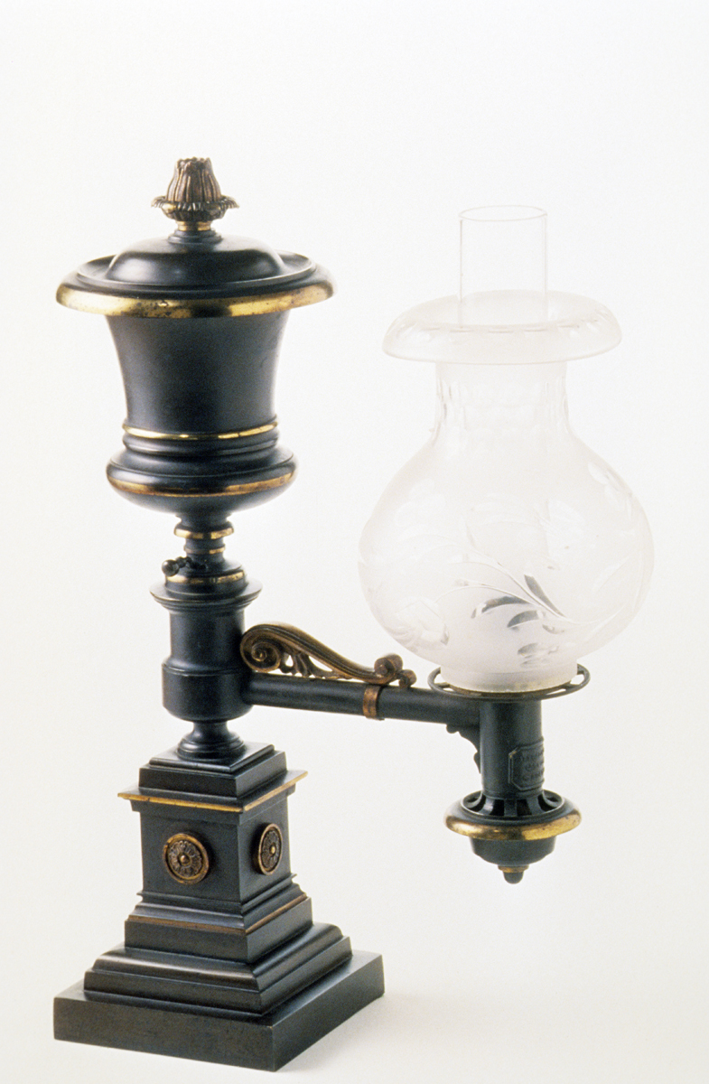 1960.0323.002 A-D Lamp