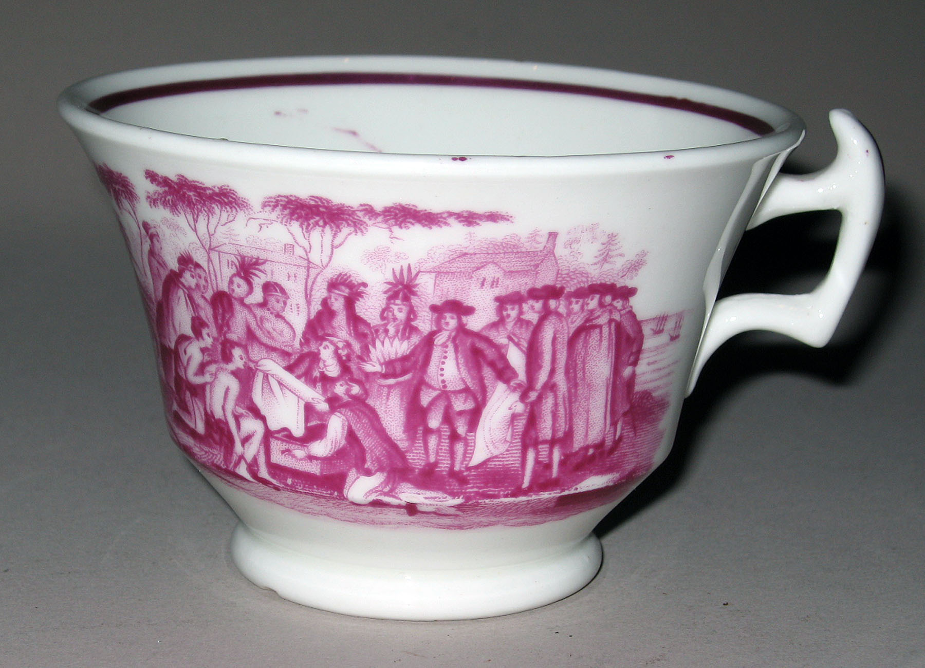 1964.1900 Porcelain teacup