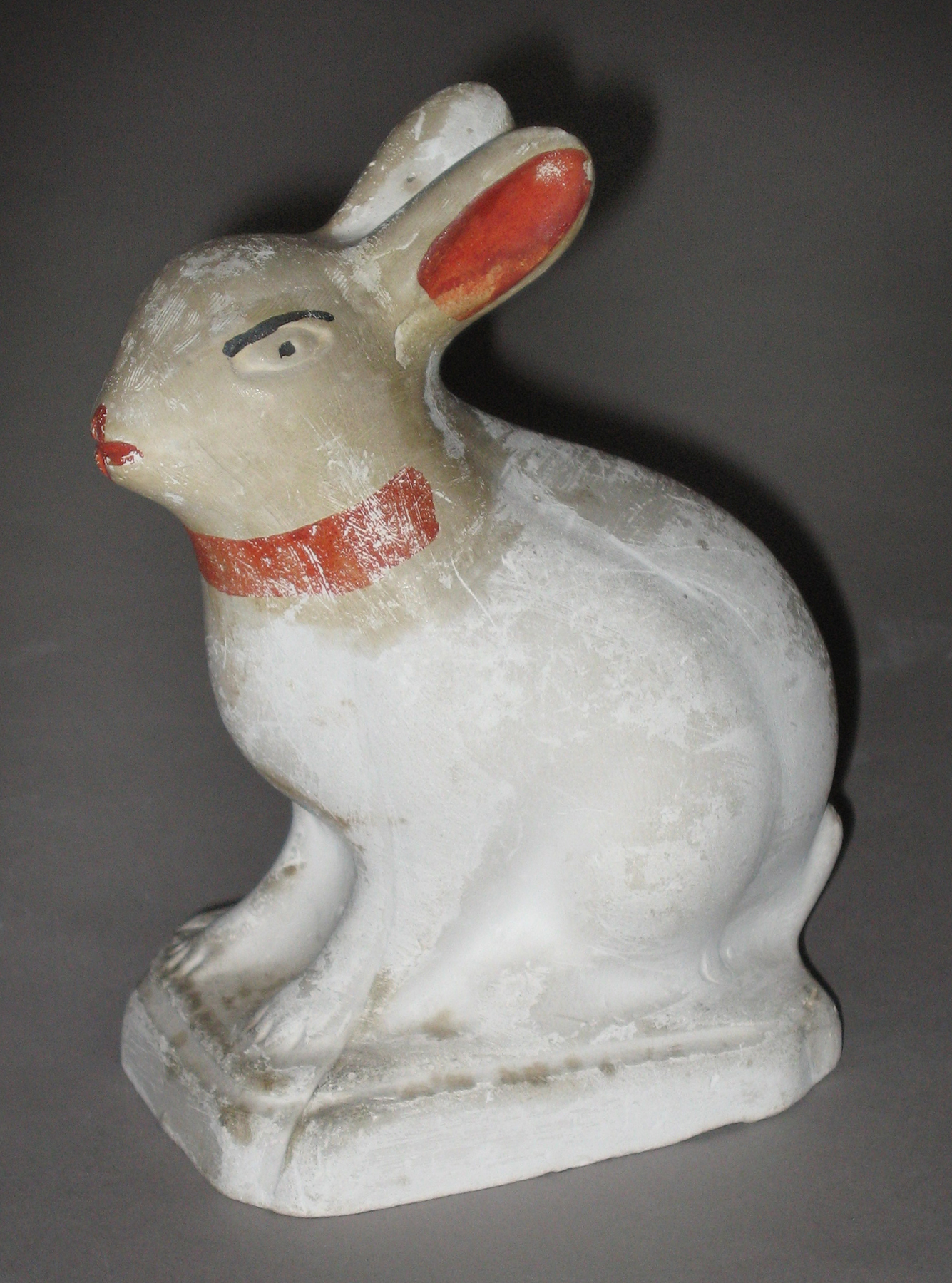 1964.1706 Chalkware rabbit