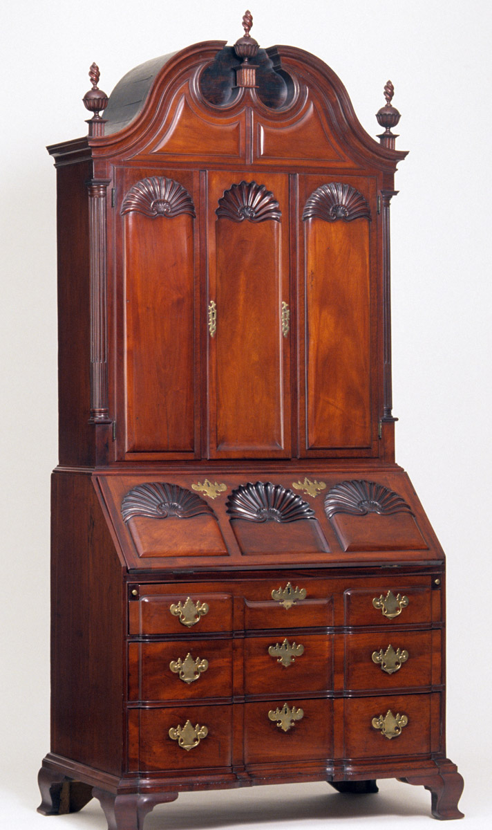 1959.2646 Desk and bookcase