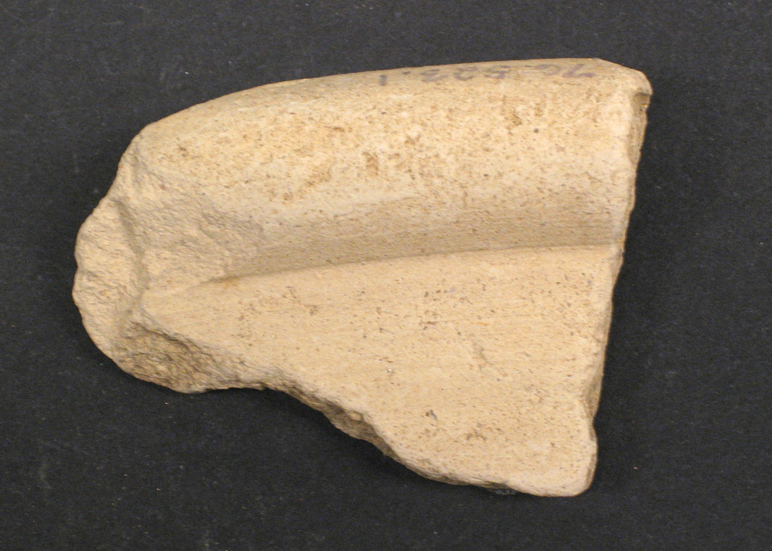 1976.0523.001 Ceramic Fragment