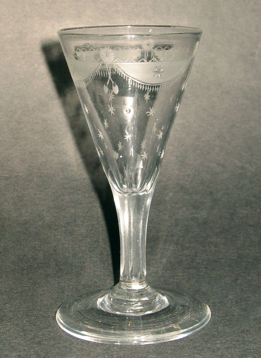 1957.0049.002 Glass wineglass