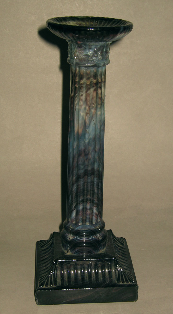 1963.0923.002 Glass candlestick