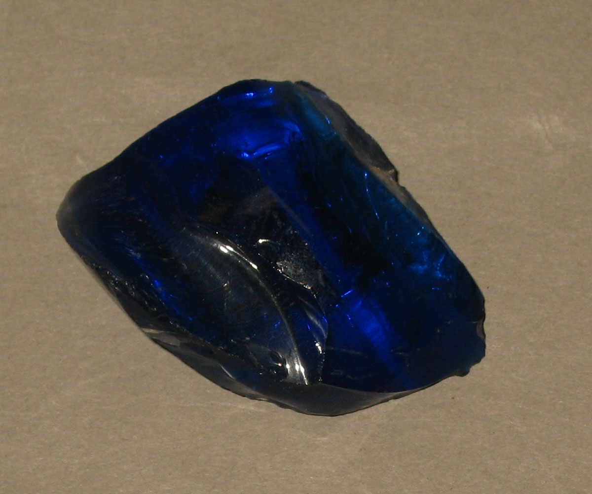 1958.0002.006.028 Glass fragment